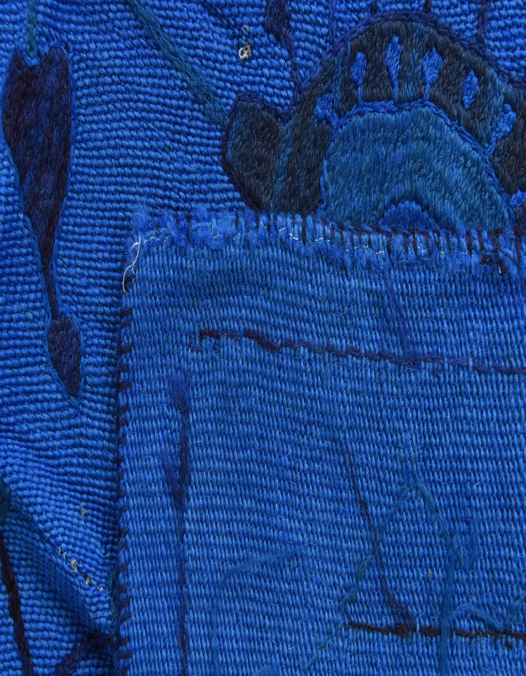 Detail image of 4' 10 x 6' 6  Hand Woven Kilim Suzani Wool Rug