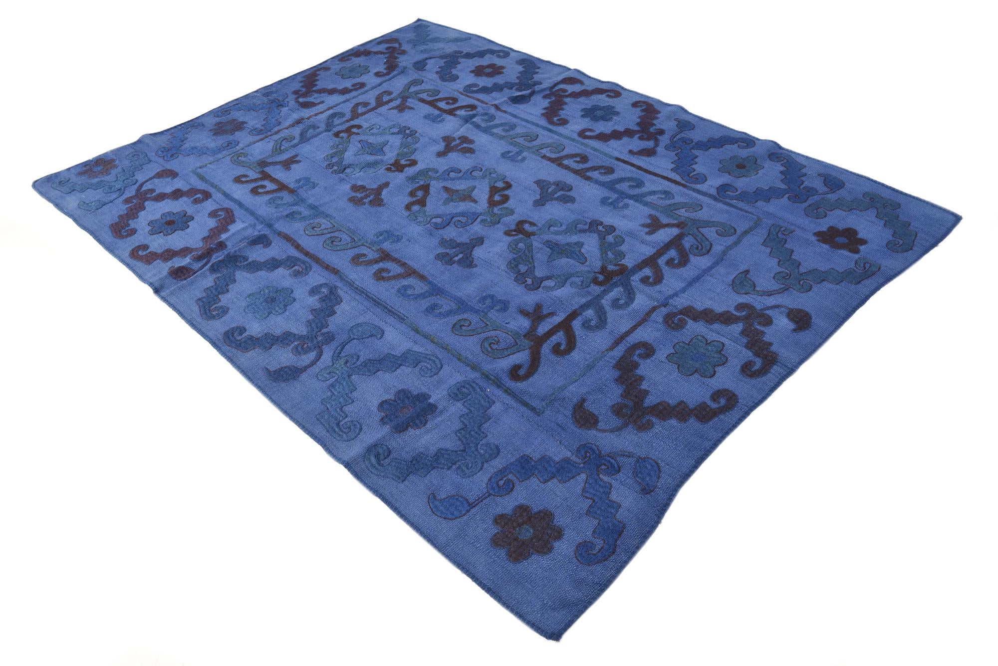 5' 7 x 7' 6 Hand Woven Kilim Suzani Wool Rug