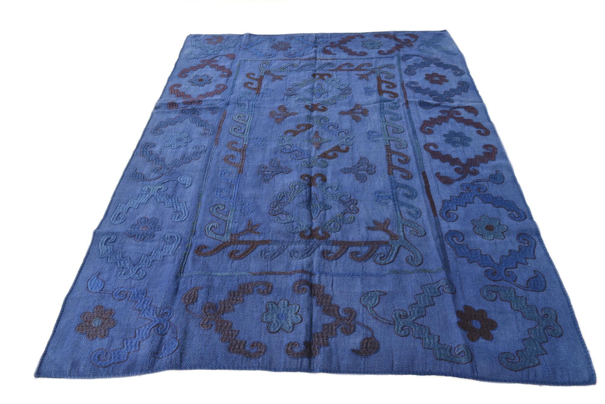 5' 7 x 7' 6 Hand Woven Kilim Suzani Wool Rug