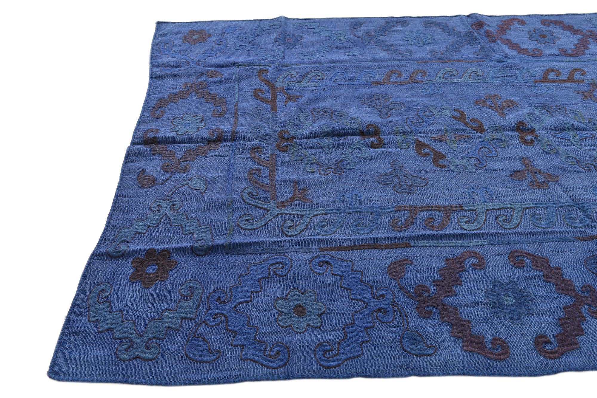 5' 7 x 7' 6 Hand Woven Kilim Suzani Wool Rug