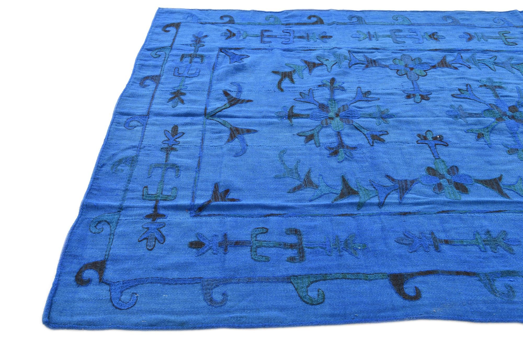 5' 4 x 7' 6 Hand Woven Kilim Suzani Wool Rug