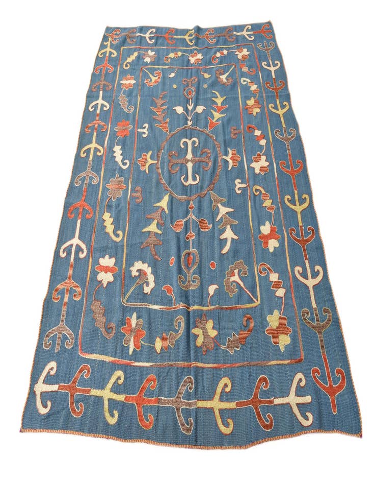 Detail image of 5' 10 x 7' 2  Hand Woven Kilim Suzani Wool Rug