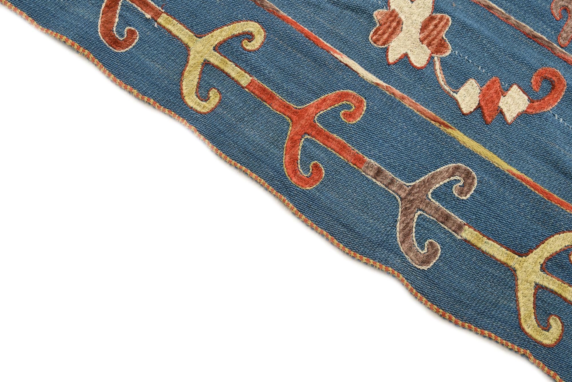 5' 10 x 7' 2 Hand Woven Kilim Suzani Wool Rug