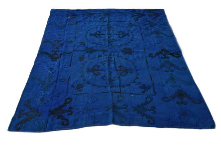 4' 9 x 5' 6 Hand Woven Kilim Suzani Wool Rug
