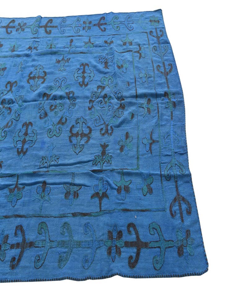 Detail image of 5' 9 x 7' 9  Hand Woven Kilim Suzani Wool Rug