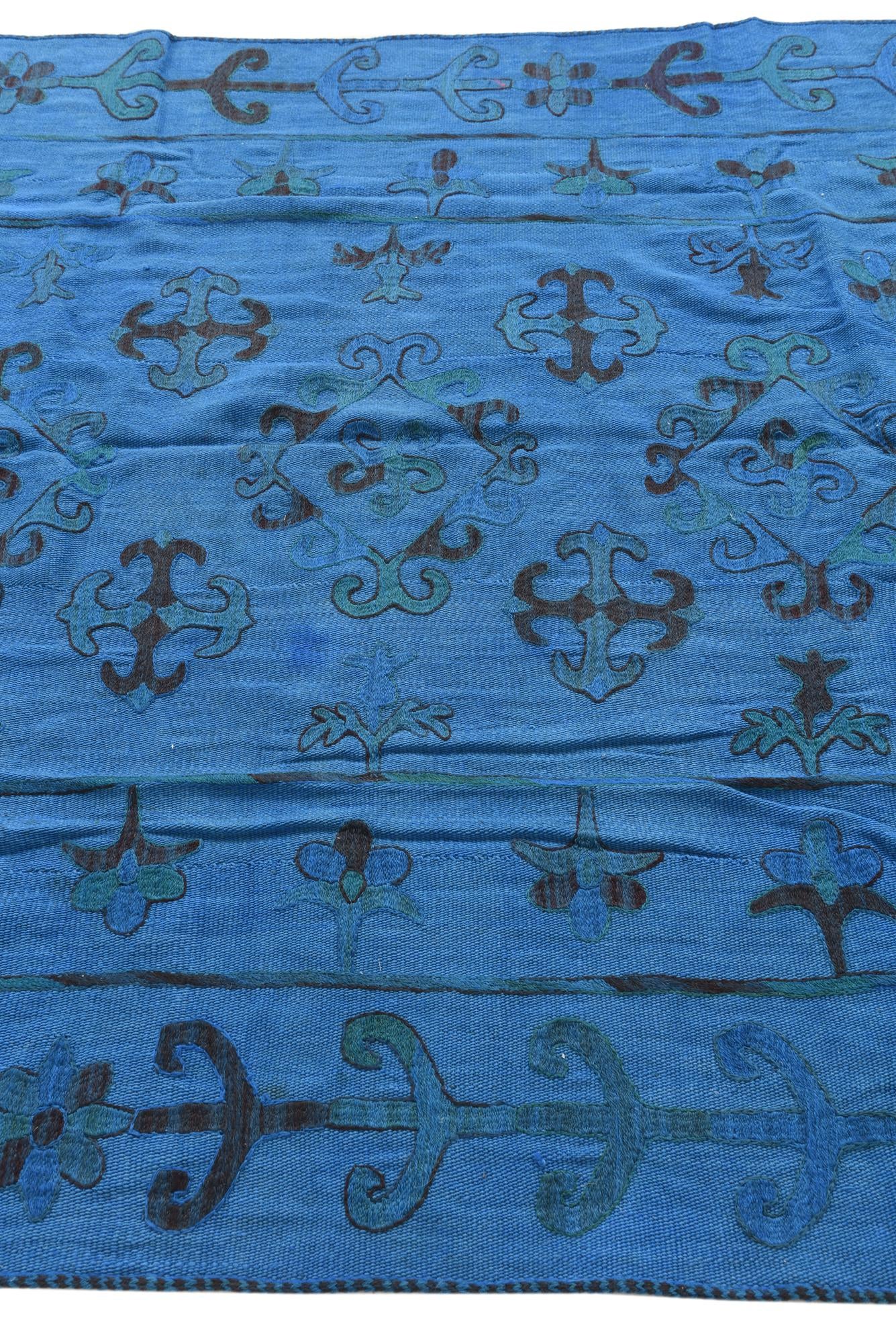 5' 9 x 7' 9 Hand Woven Kilim Suzani Wool Rug