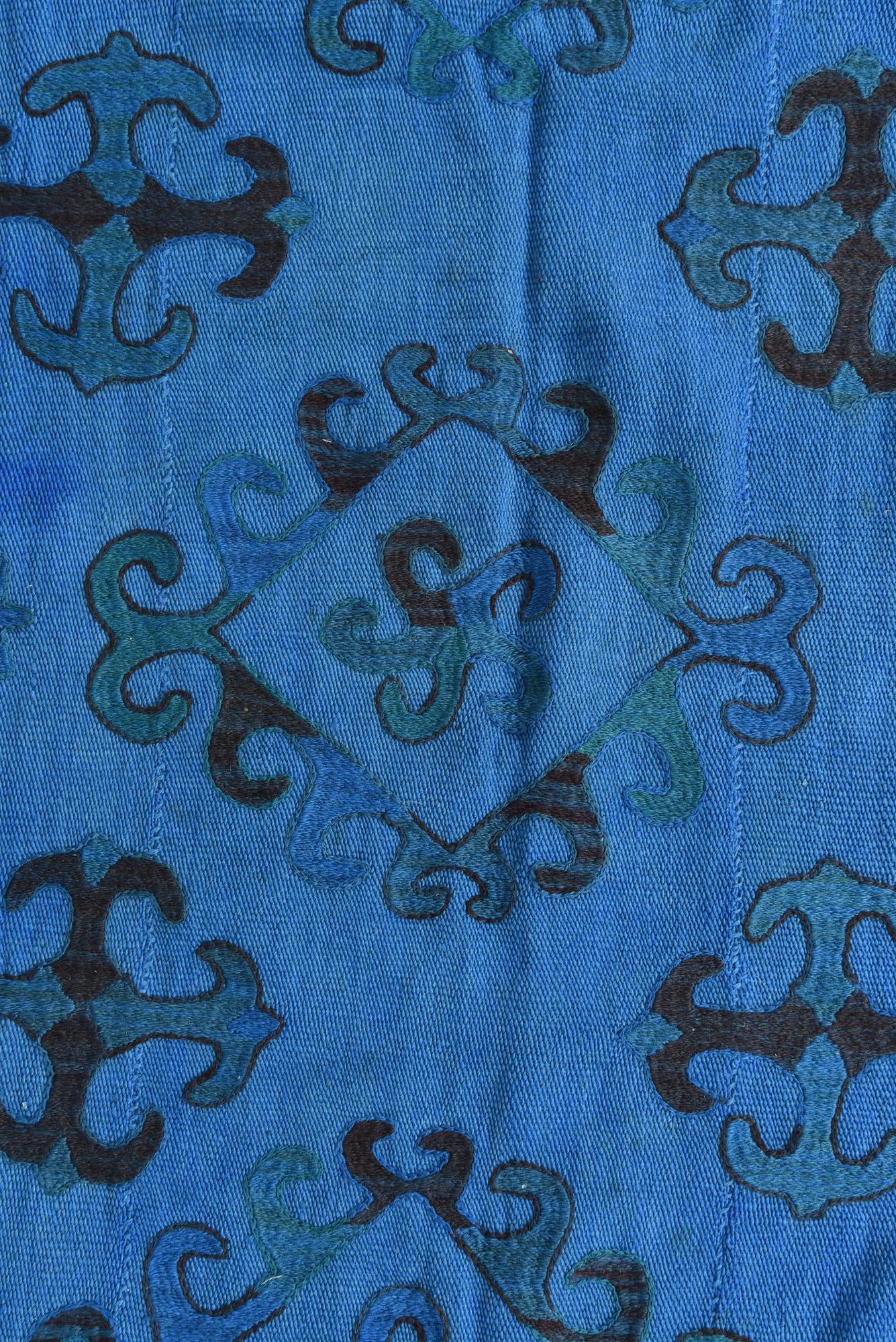 5' 9 x 7' 9 Hand Woven Kilim Suzani Wool Rug