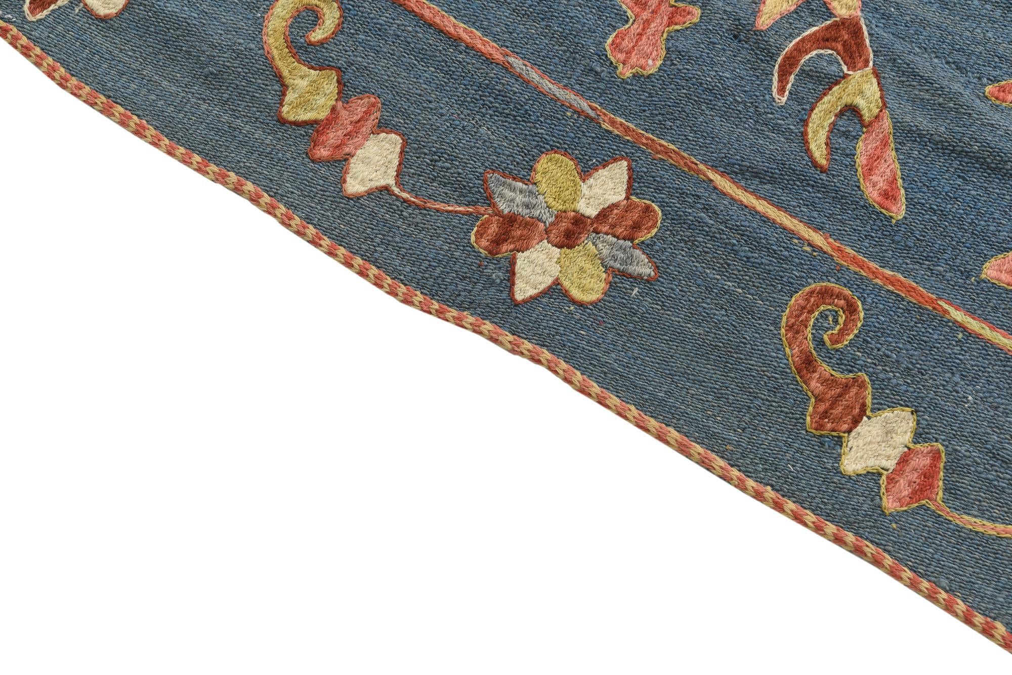 5' x 6' 9 Hand Woven Kilim Suzani Wool Rug