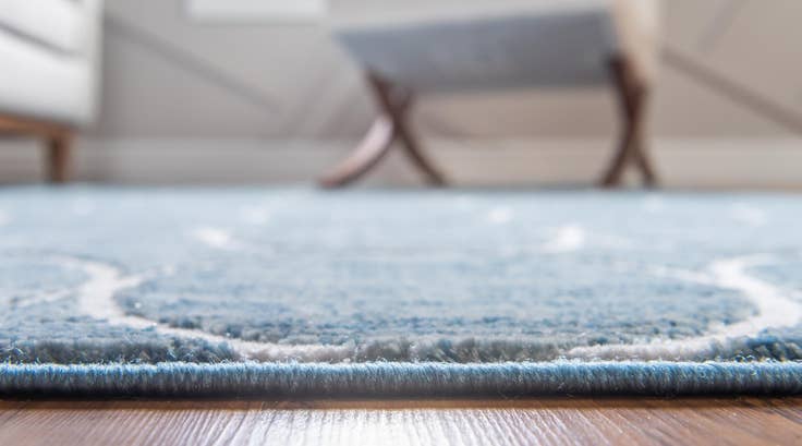 Detail image of 9' x 12' Lattice Trellis Rug