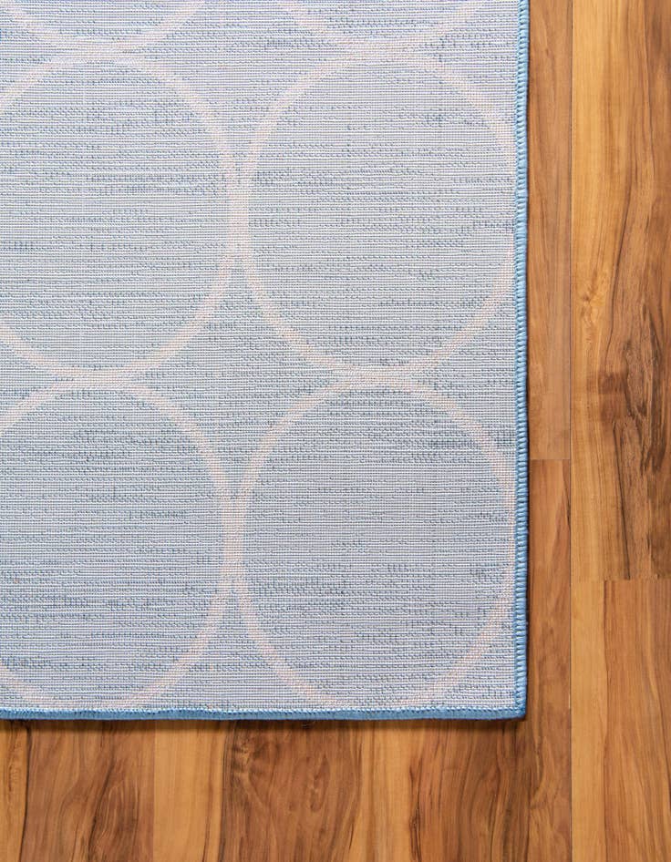 Detail image of 9' x 12' Lattice Trellis Rug