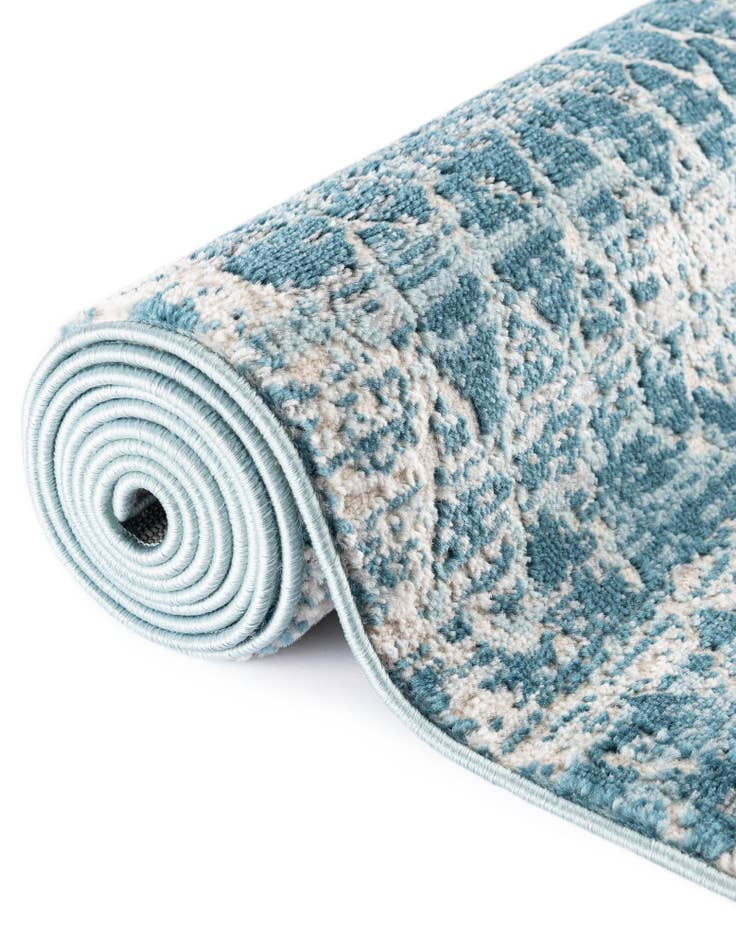 Detail image of 7' x 10' Leipzig Rug