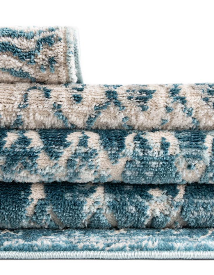 Detail image of 7' x 10' Leipzig Rug