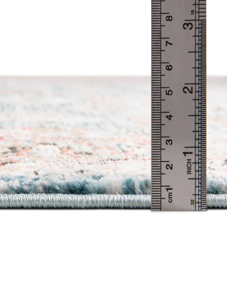 Detail image of 5' 3 x 7' Leipzig Rug