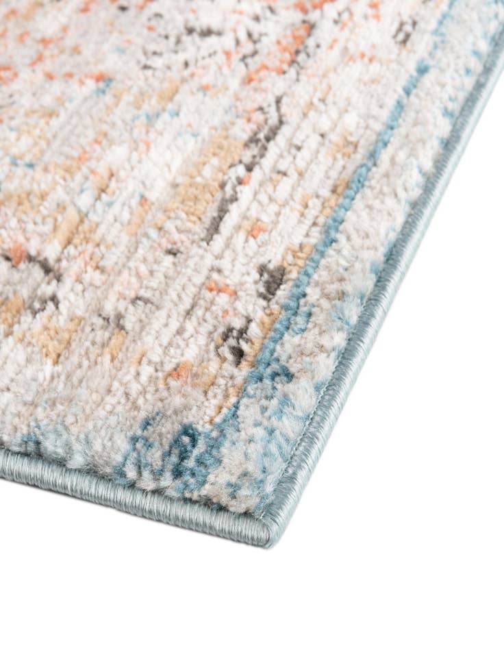 Detail image of 5' 3 x 7' Leipzig Rug