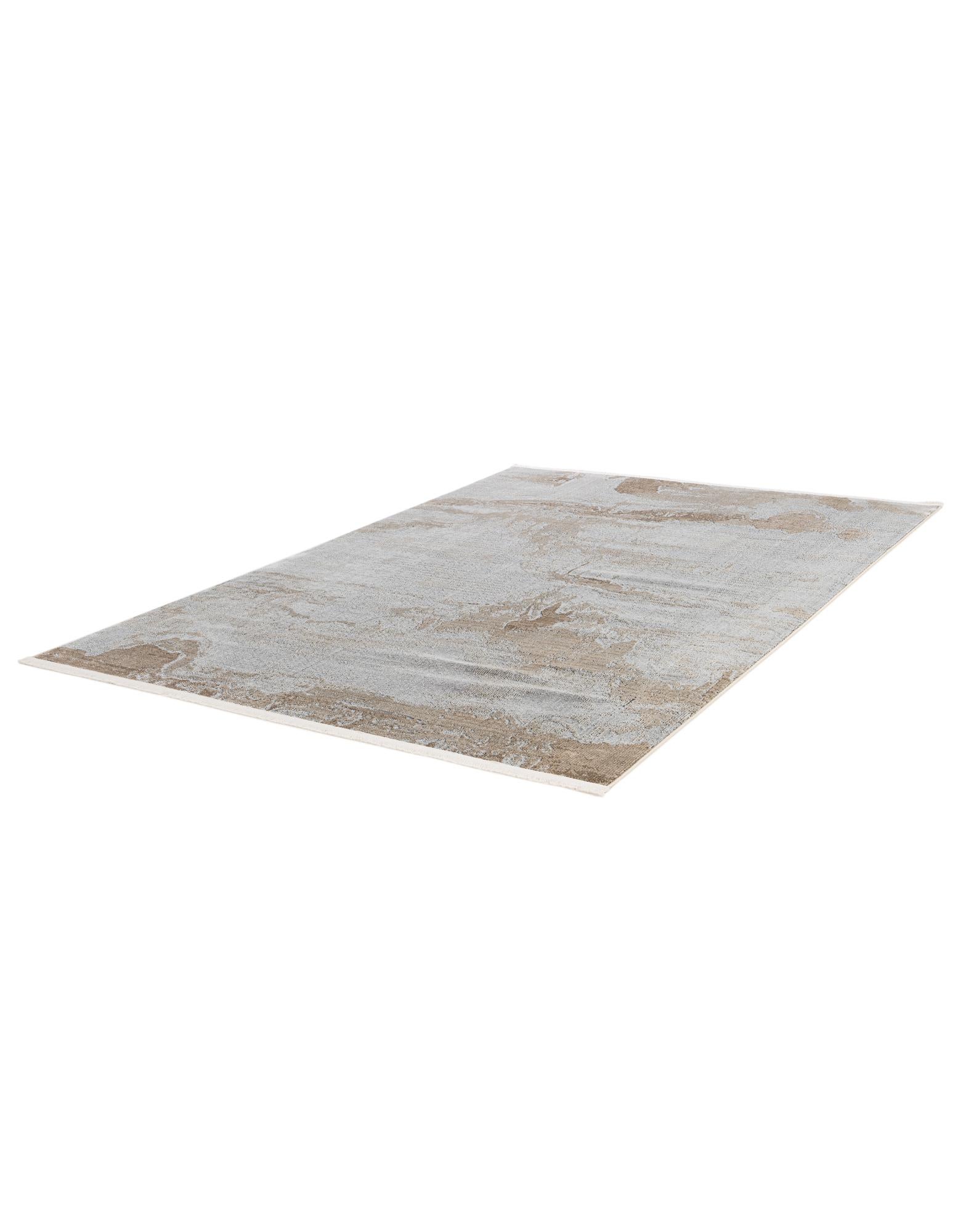 5' 4 x 7' 9 Lola Rug