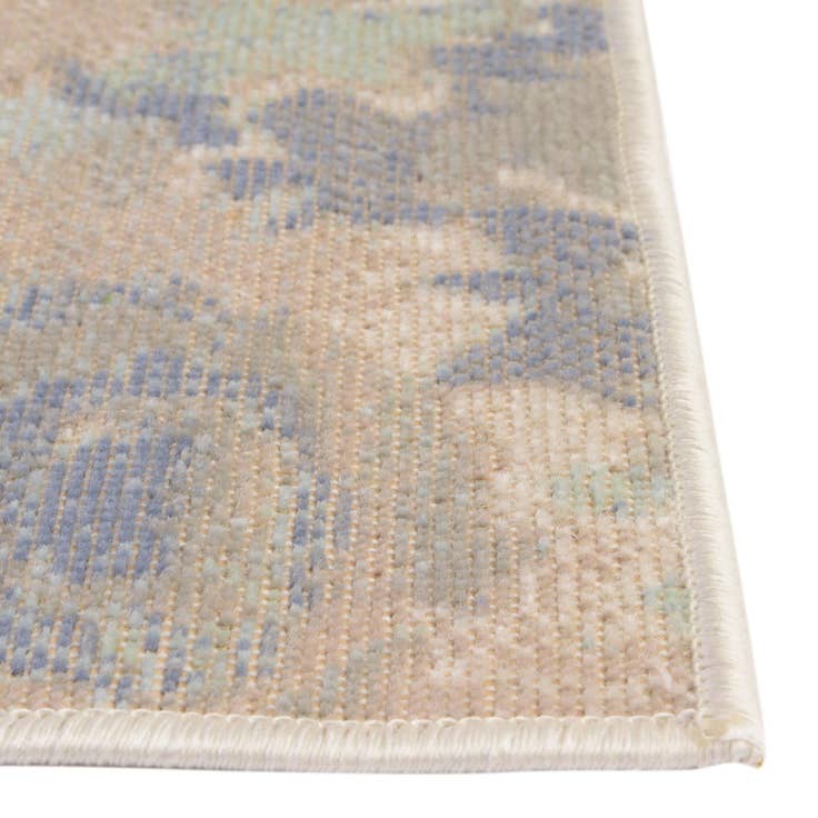 Detail image of 4' x 6' Lotus Rug
