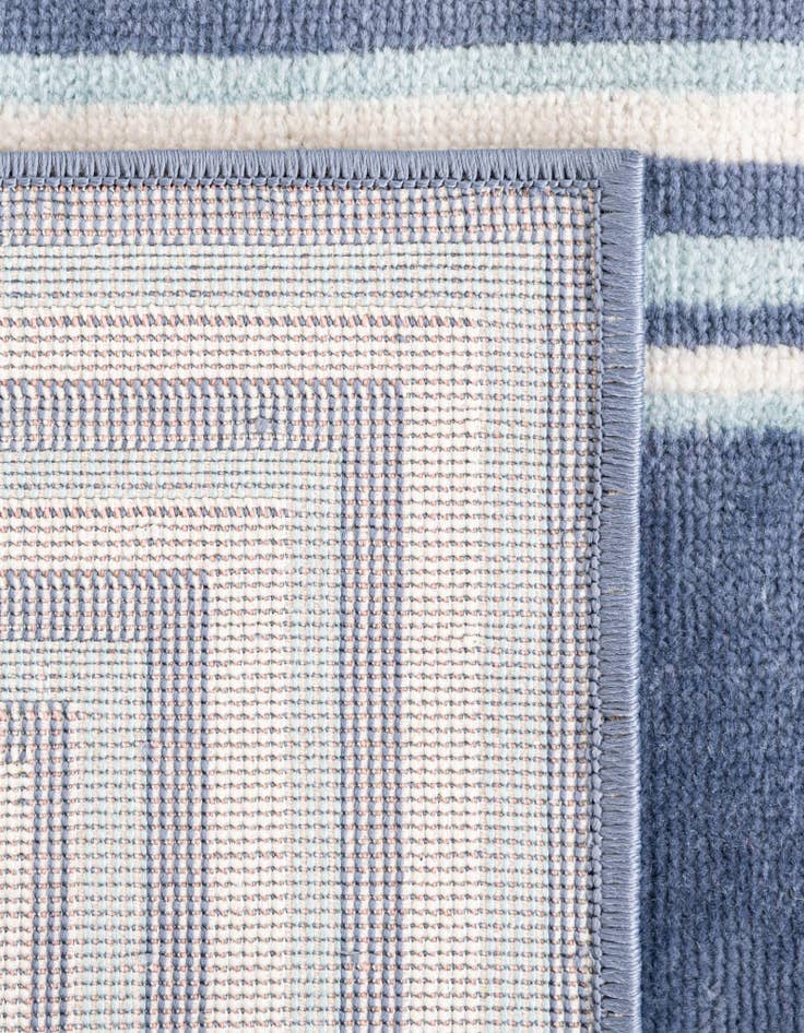 Detail image of 3' 3 x 5' 3 Lotus Rug