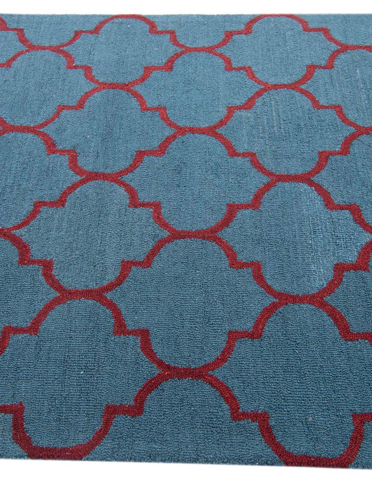 Detail image of 5' x 8' Luna Rug