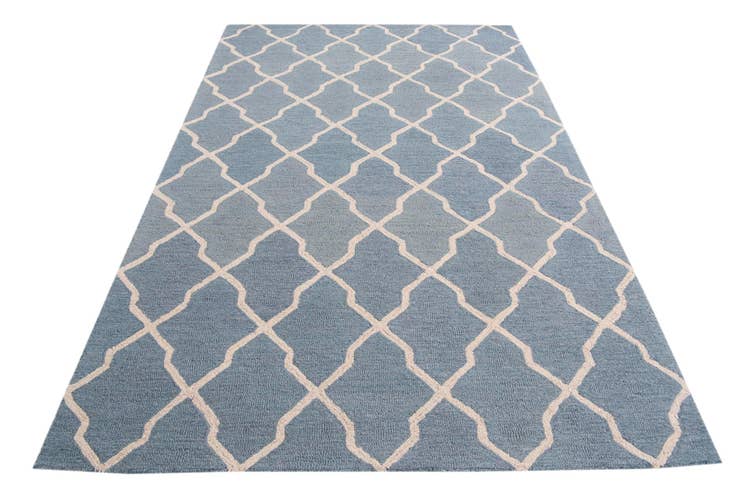 Detail image of 5' 1 x 8' Luna Rug