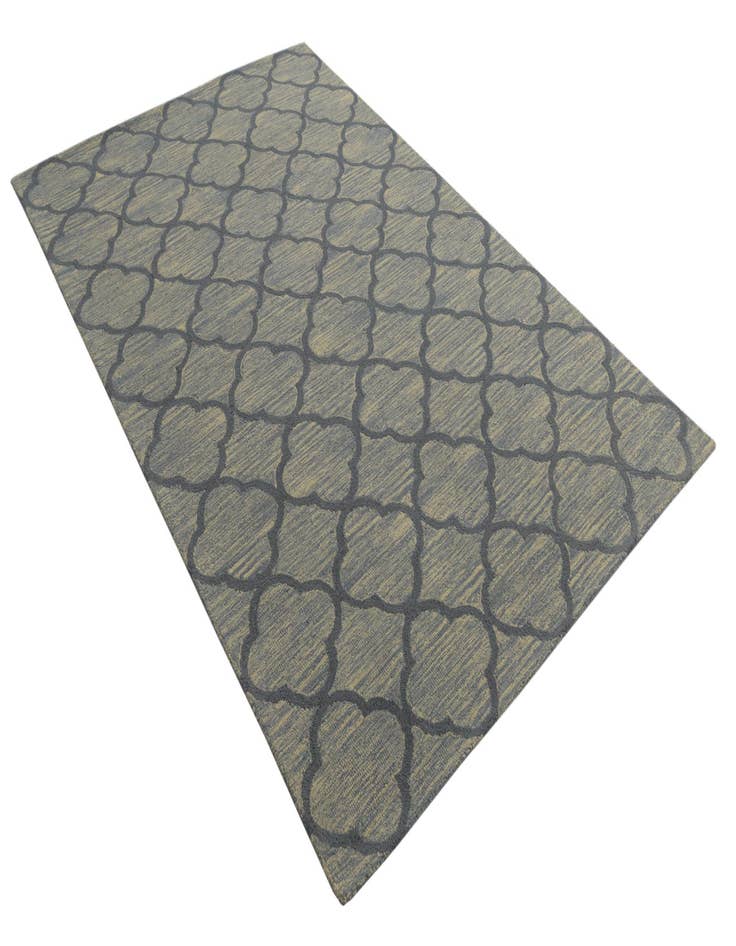 Detail image of 5' 1 x 8' Luna Rug