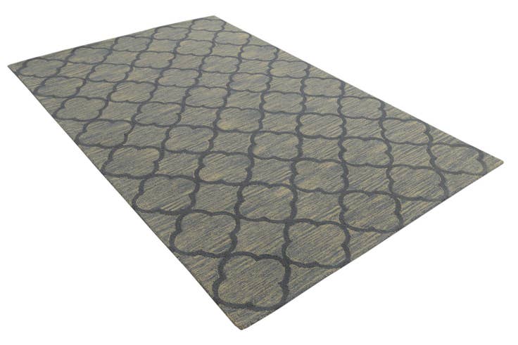 Detail image of 5' 1 x 8' Luna Rug