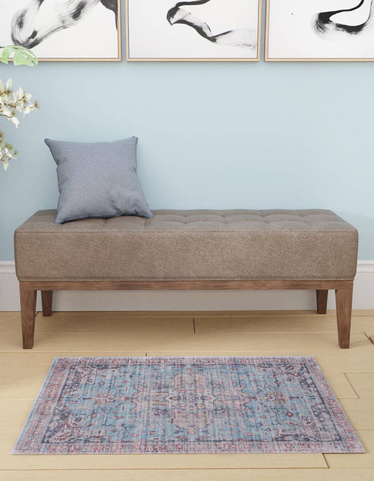 Detail image of 7' 3 x 10' Washable Maahru Rug