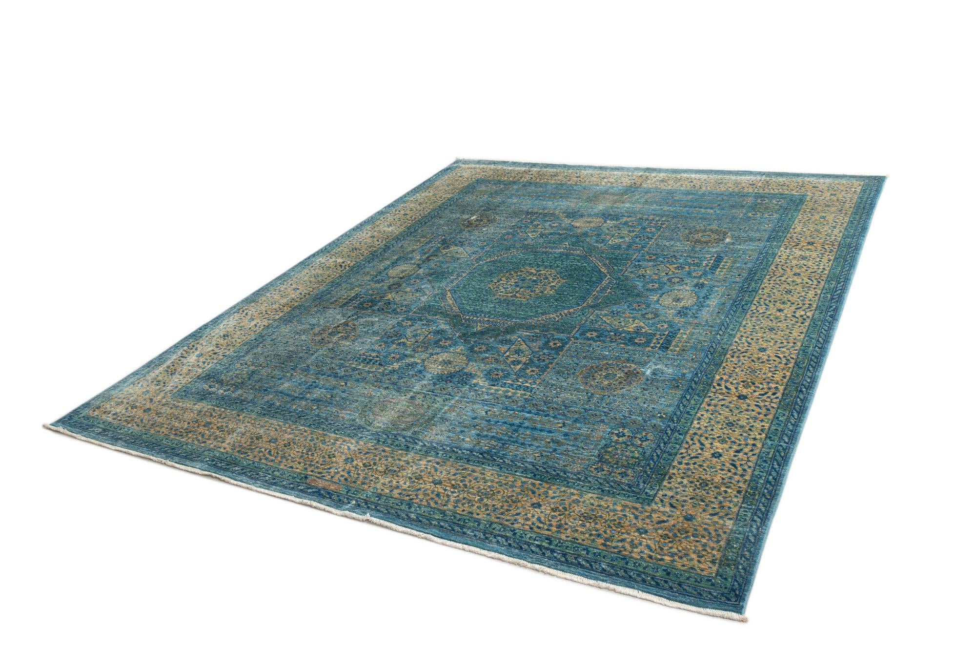 8' x 9' 10 Mamluk Rug