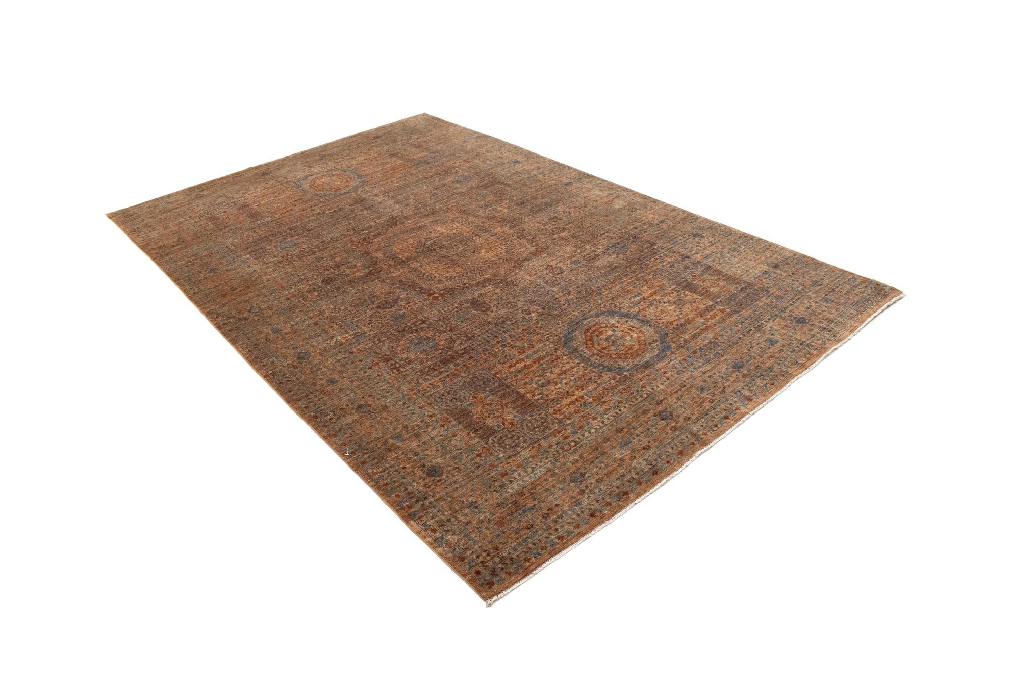 5' 11 x 9' 3 Mamluk Wool Rug