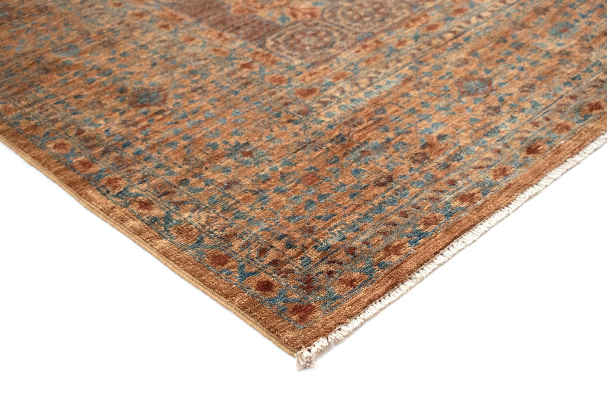 5' 11 x 9' 3 Mamluk Wool Rug