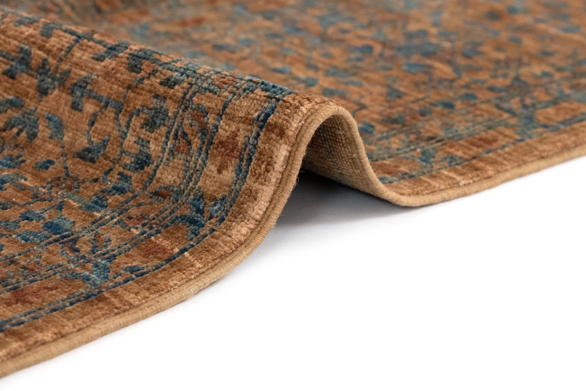 5' 11 x 9' 3 Mamluk Wool Rug