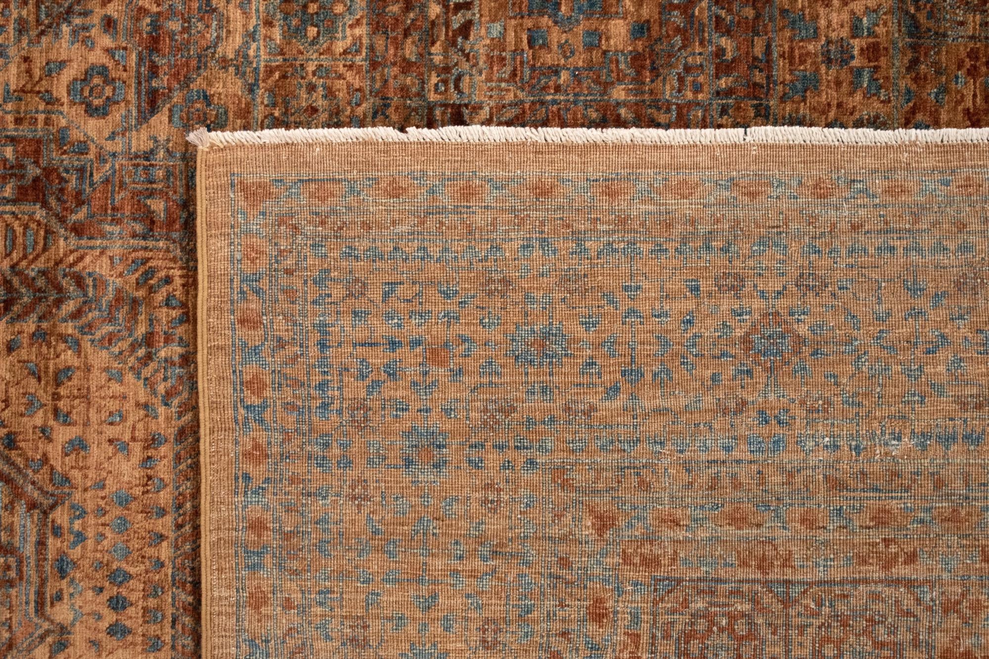 5' 11 x 9' 3 Mamluk Wool Rug