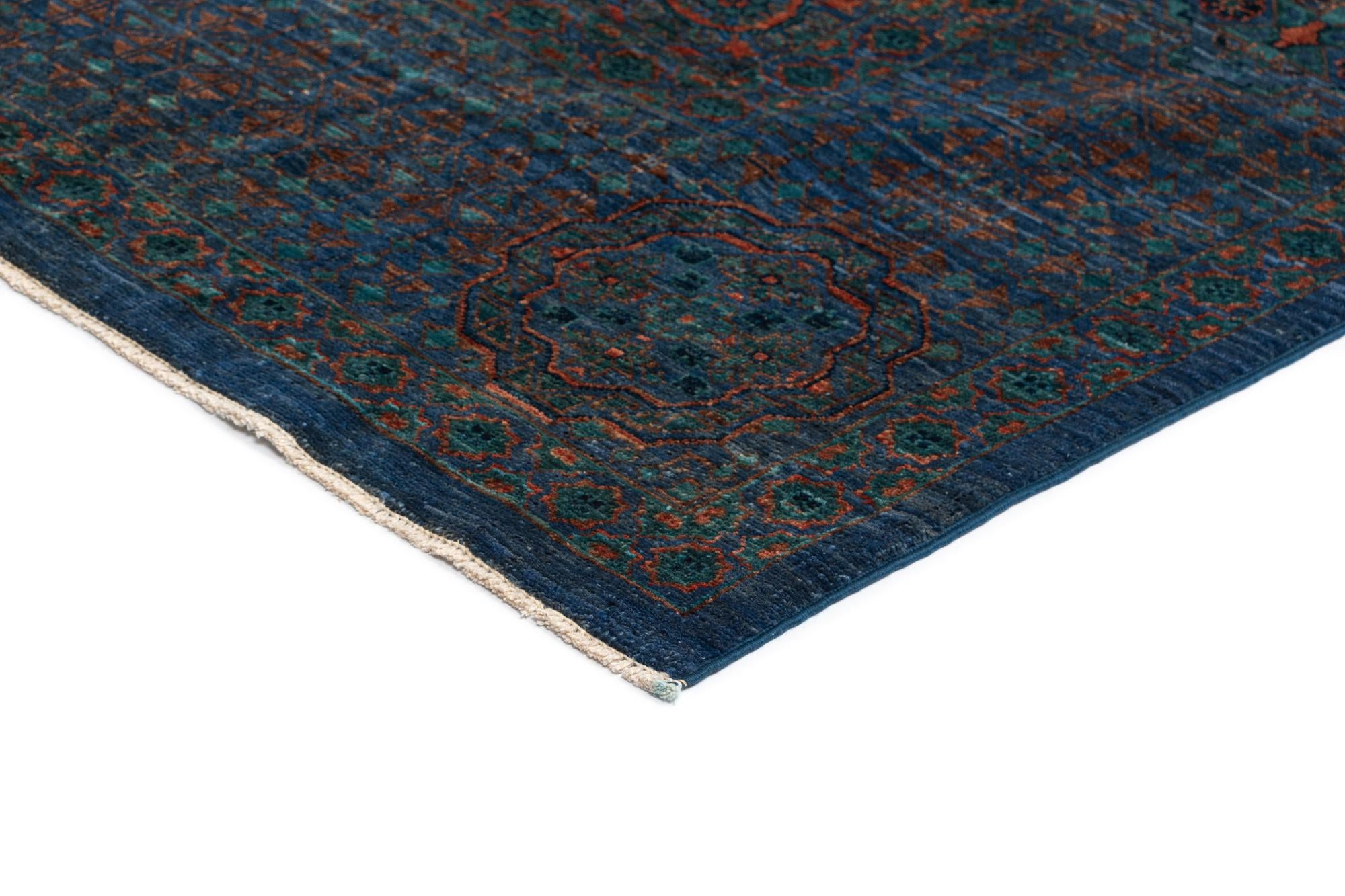 8' x 10' 3 Mamluk Rug