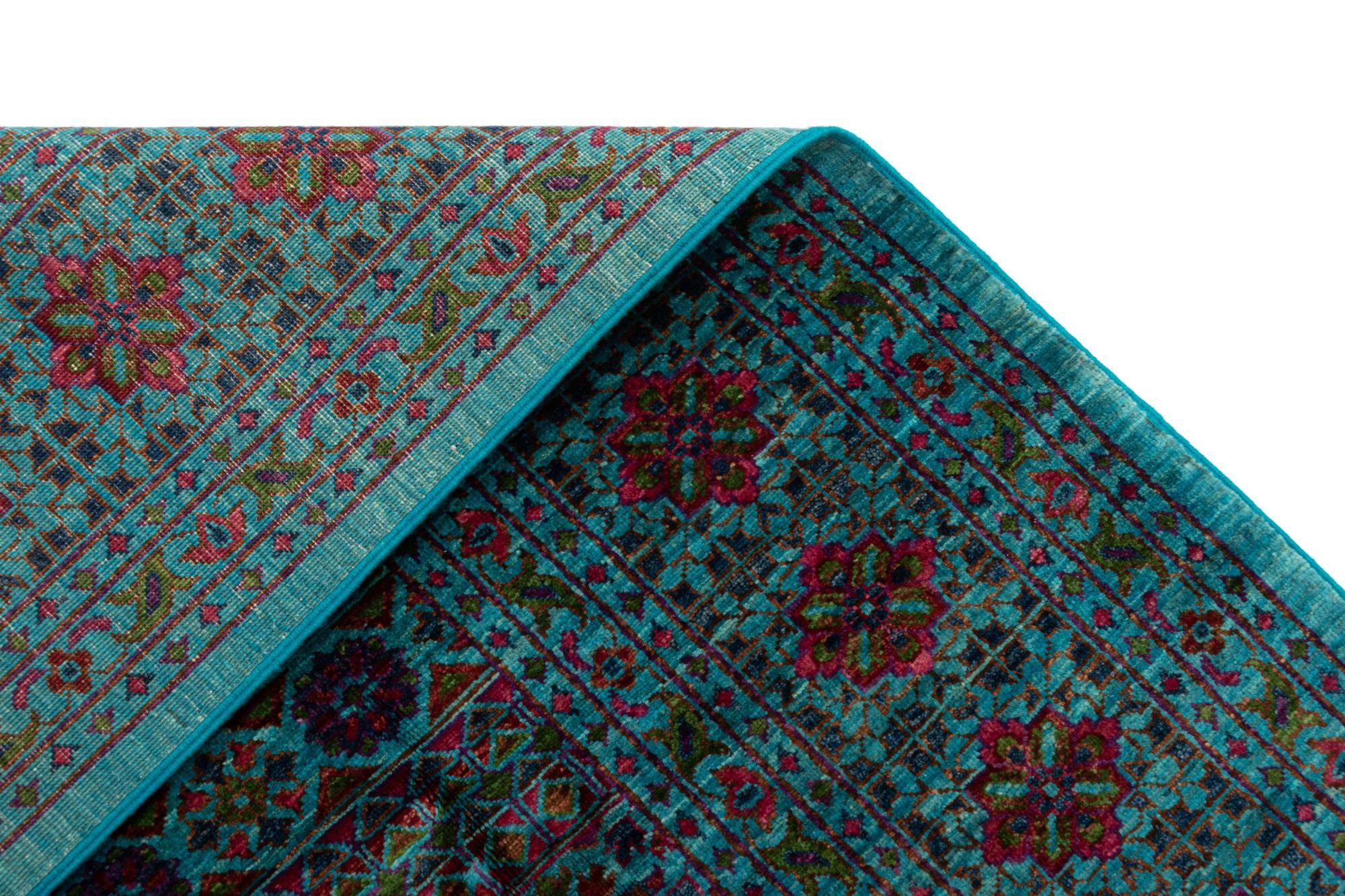 6' 10 x 9' 7 Mamluk Wool Rug
