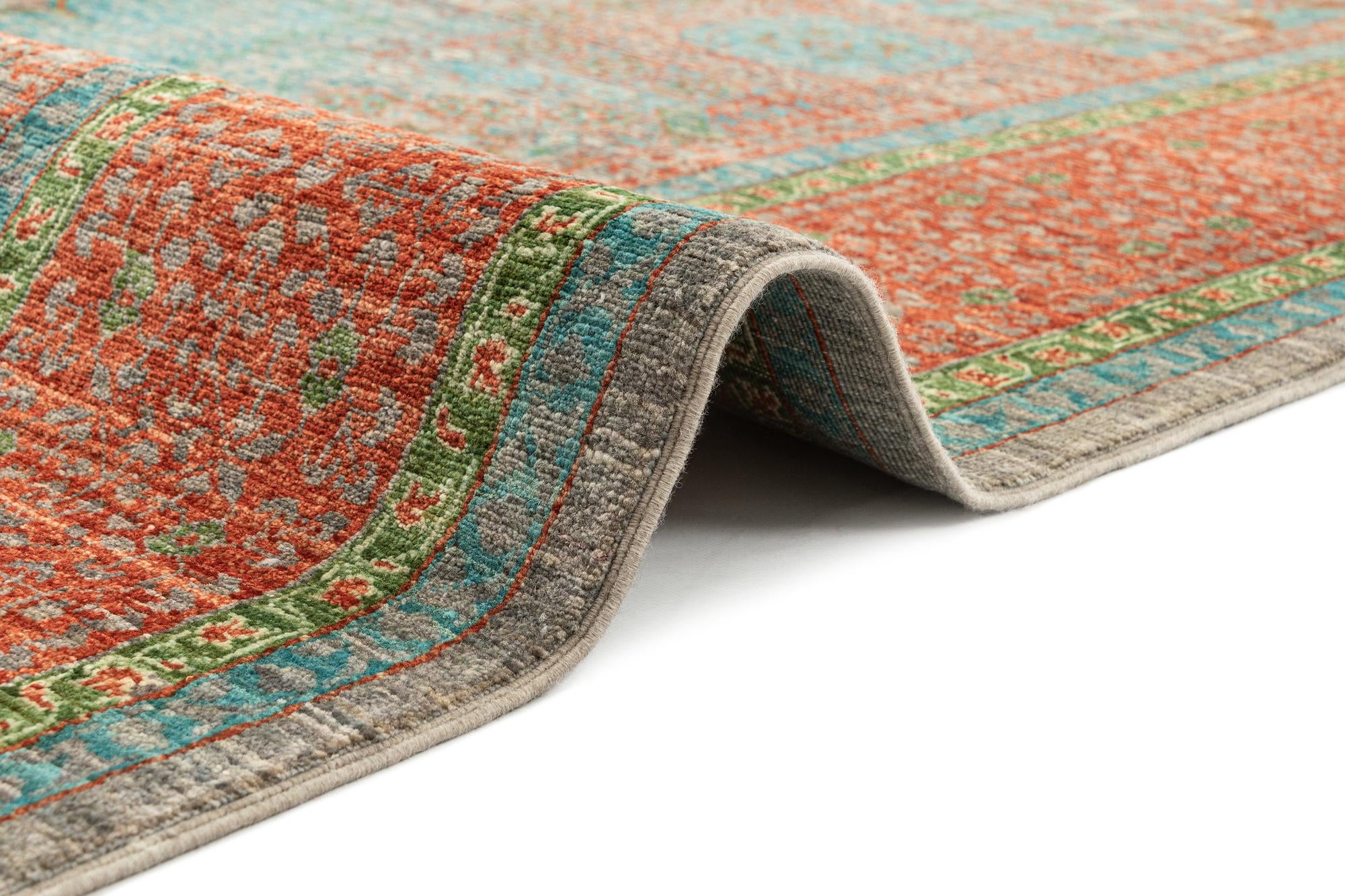 5' 10 x 7' 10 Hand Knotted Mamluk Rug