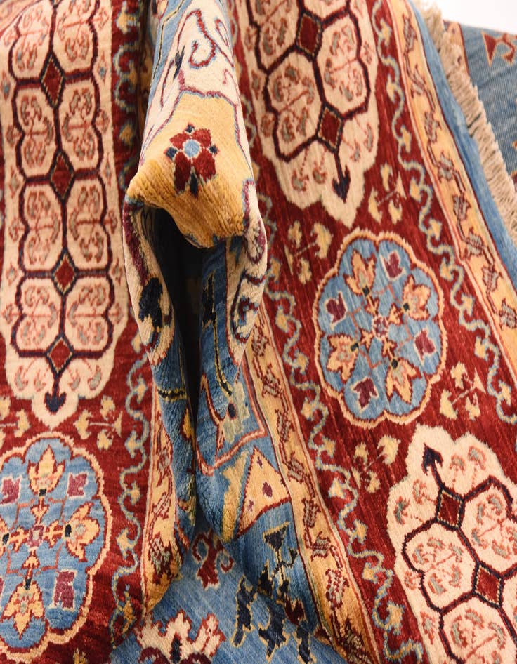 Detail image of 9' x 11' 8  Hand Knotted Mamluk Ziegler Rug