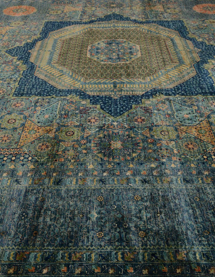 Detail image of 12' 8 x 19' 7 Hand Knotted Mamluk Ziegler Oriental Rug
