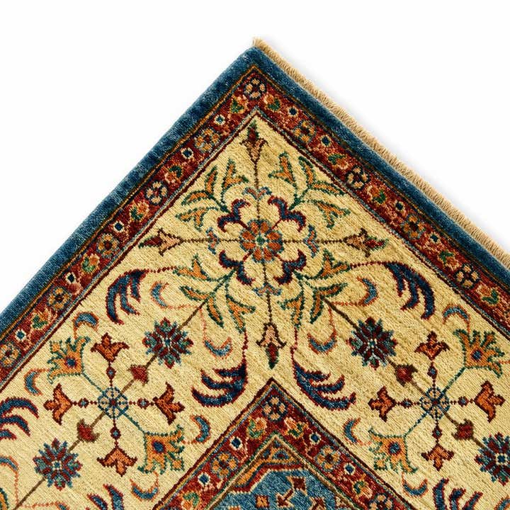 5' 9 x 8' Hand Knotted Mamluk Ziegler Rug