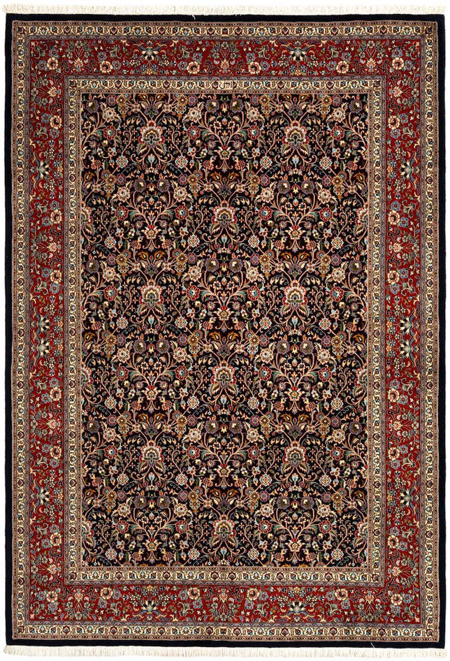 Detail image of 6' 7 x 9' 6 Mashad Wool Rug