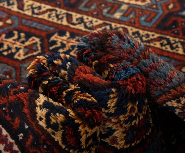 Detail image of 3' 8 x 5' 10 Mianeh Wool Rug