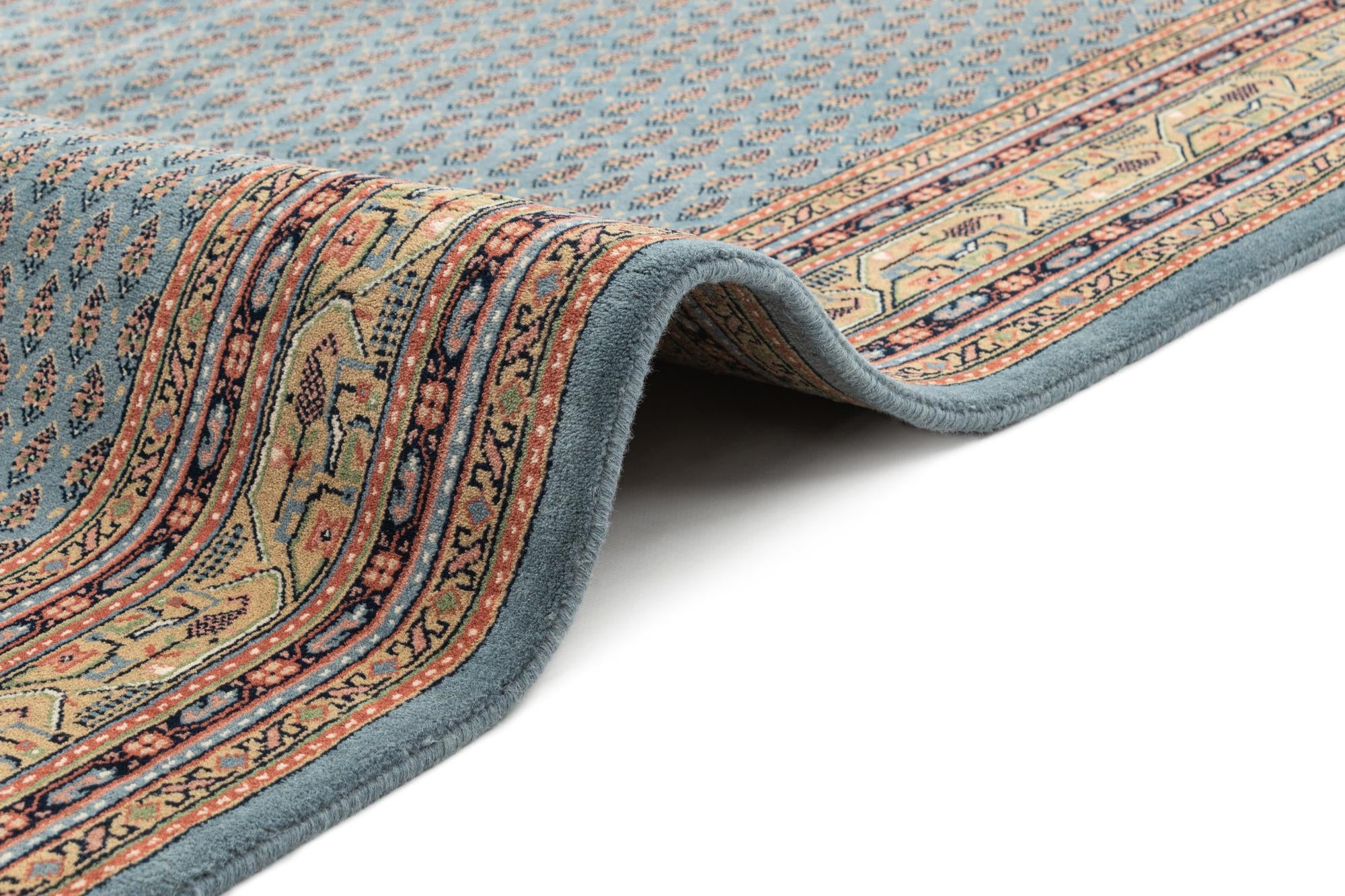 5' 9 x 7' 10 Mir Rug