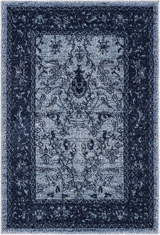 Detail image of 2' x 3' Miranda Rug