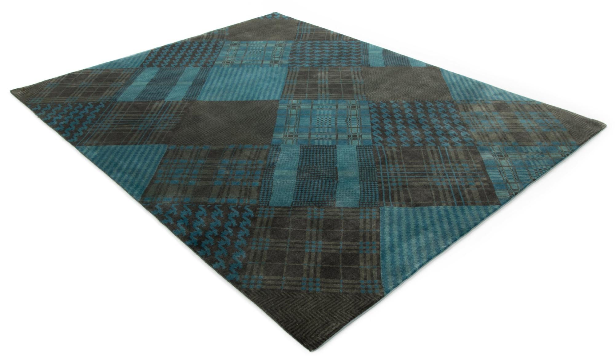 7' 11 x 9' 10 Hand Knotted Modern Manshu Wool Rug
