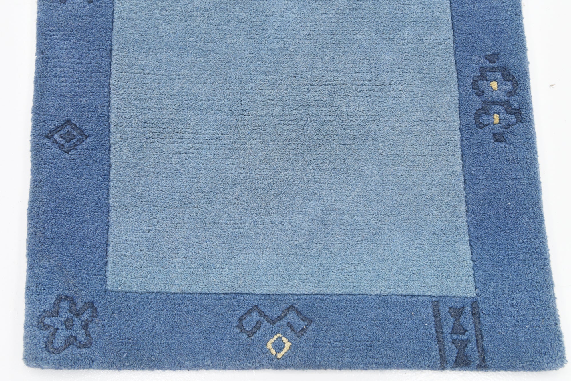 2' 6 x 4' 10 Hand Knotted Modern Tibet Wool Rug