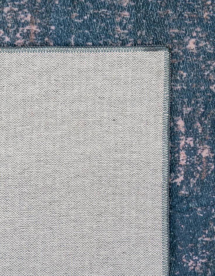 Detail image of 4' 3 x 6' 3 Monaco Washable Rug
