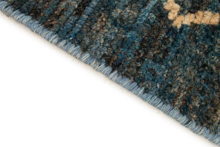 Detail image of 4' 10 x 5' 11 Hand Knotted Moroccan Wool Rug