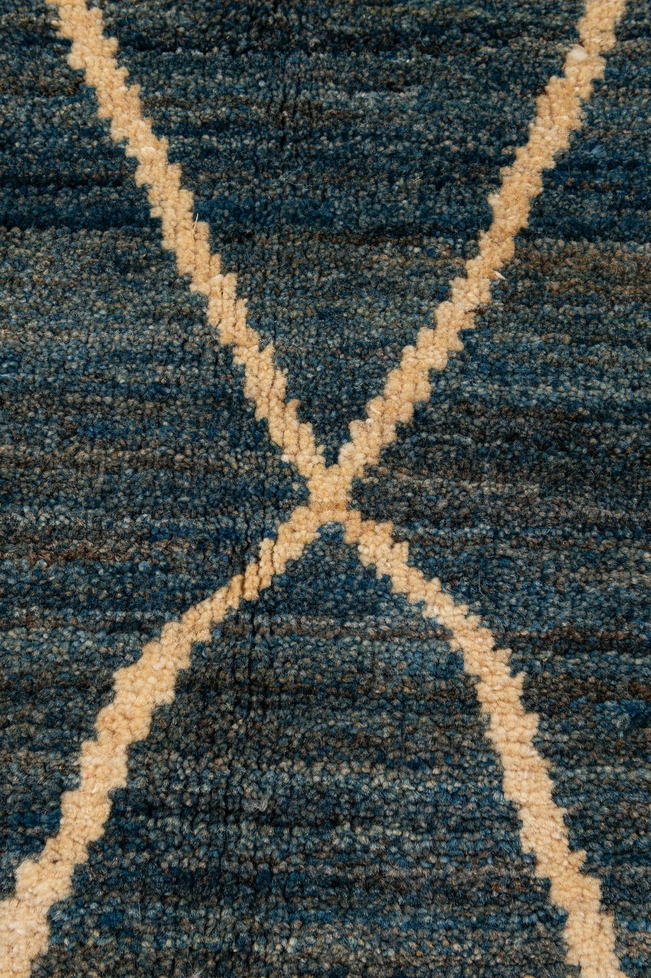 5' 2 x 6' 7 Hand Knotted Moroccan Wool Rug