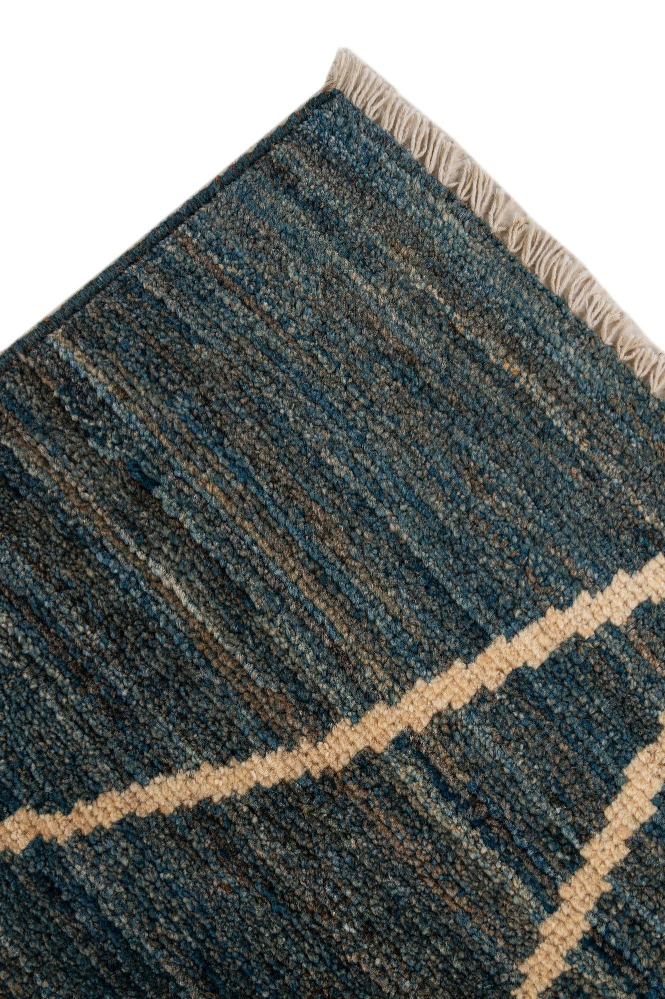5' 2 x 6' 7 Hand Knotted Moroccan Wool Rug