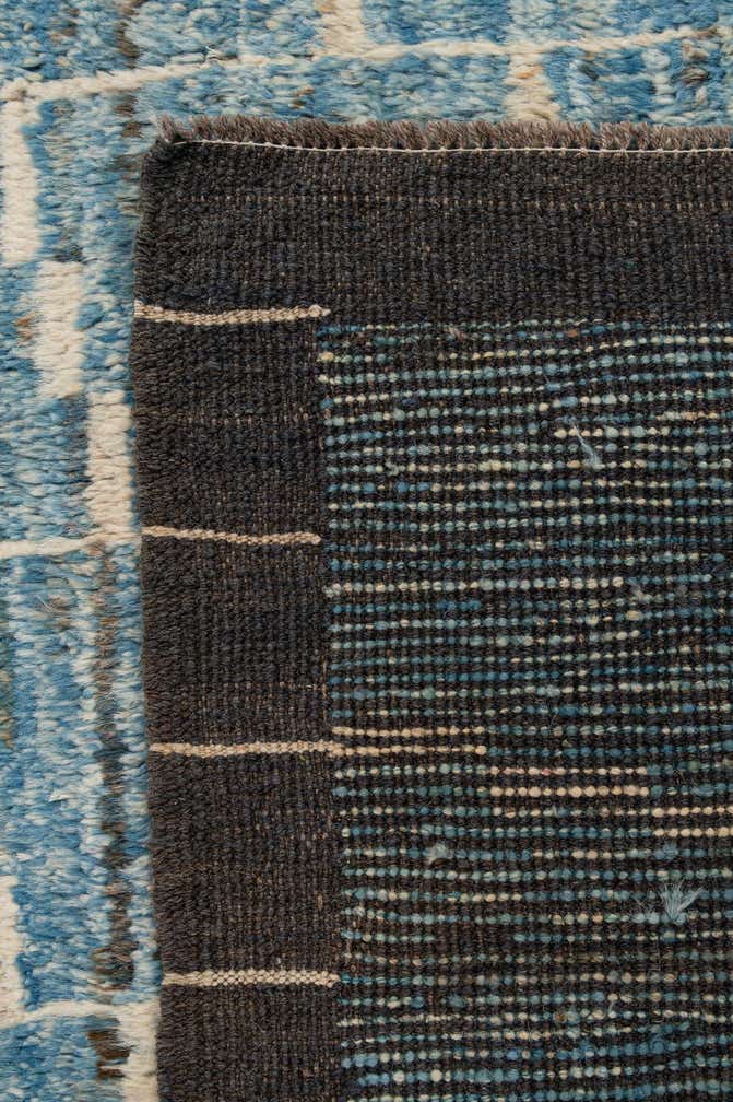 5' 6 x 8' 2 Hand Knotted Moroccan Wool Rug