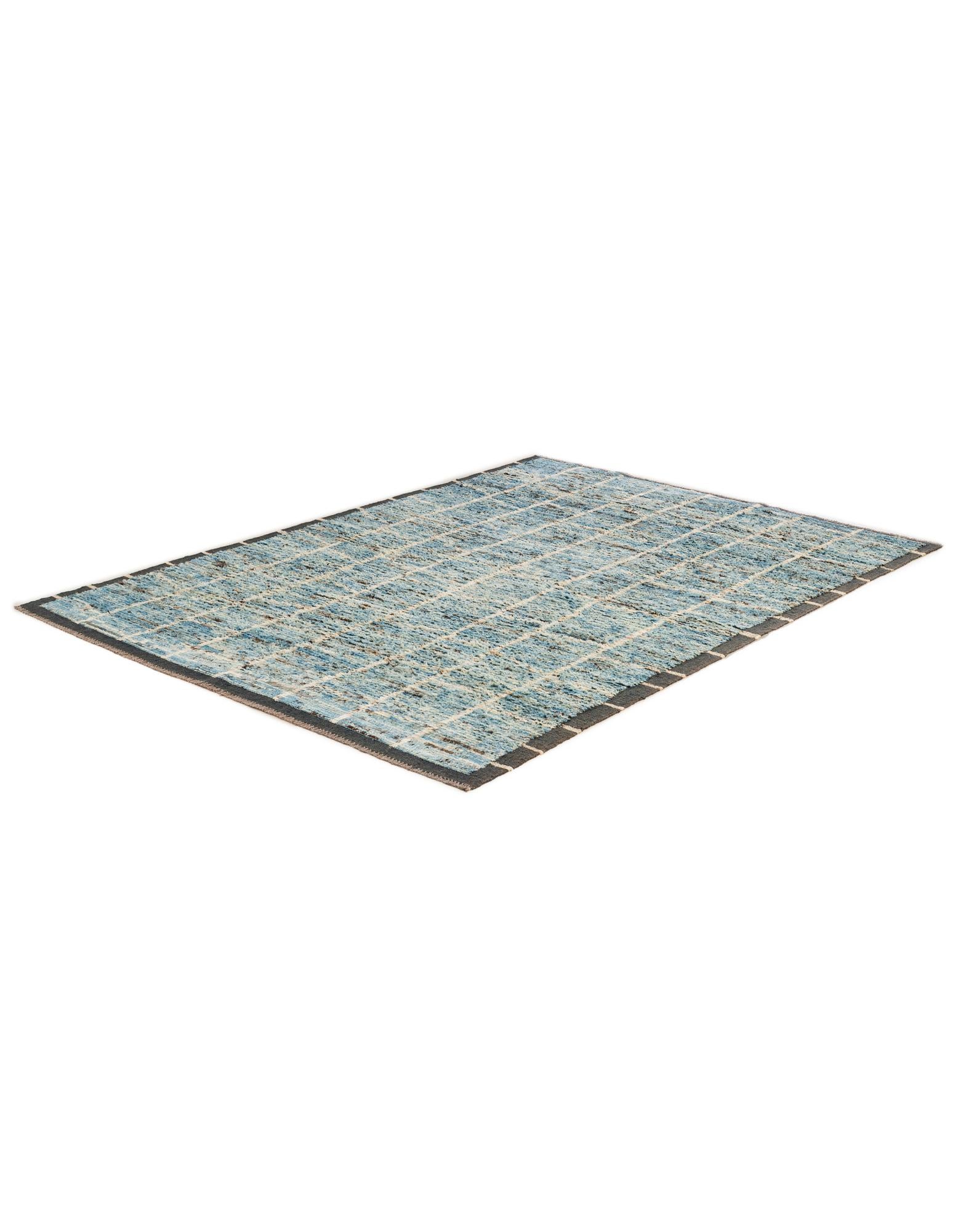 5' 9 x 7' 6 Hand Knotted Moroccan Wool Rug