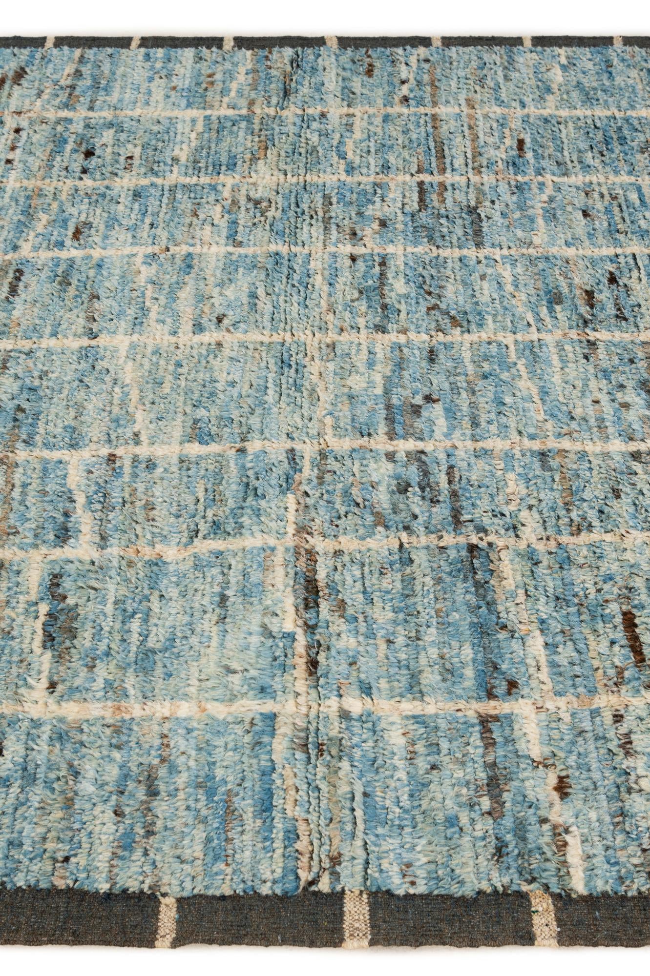 5' 9 x 7' 6 Hand Knotted Moroccan Wool Rug